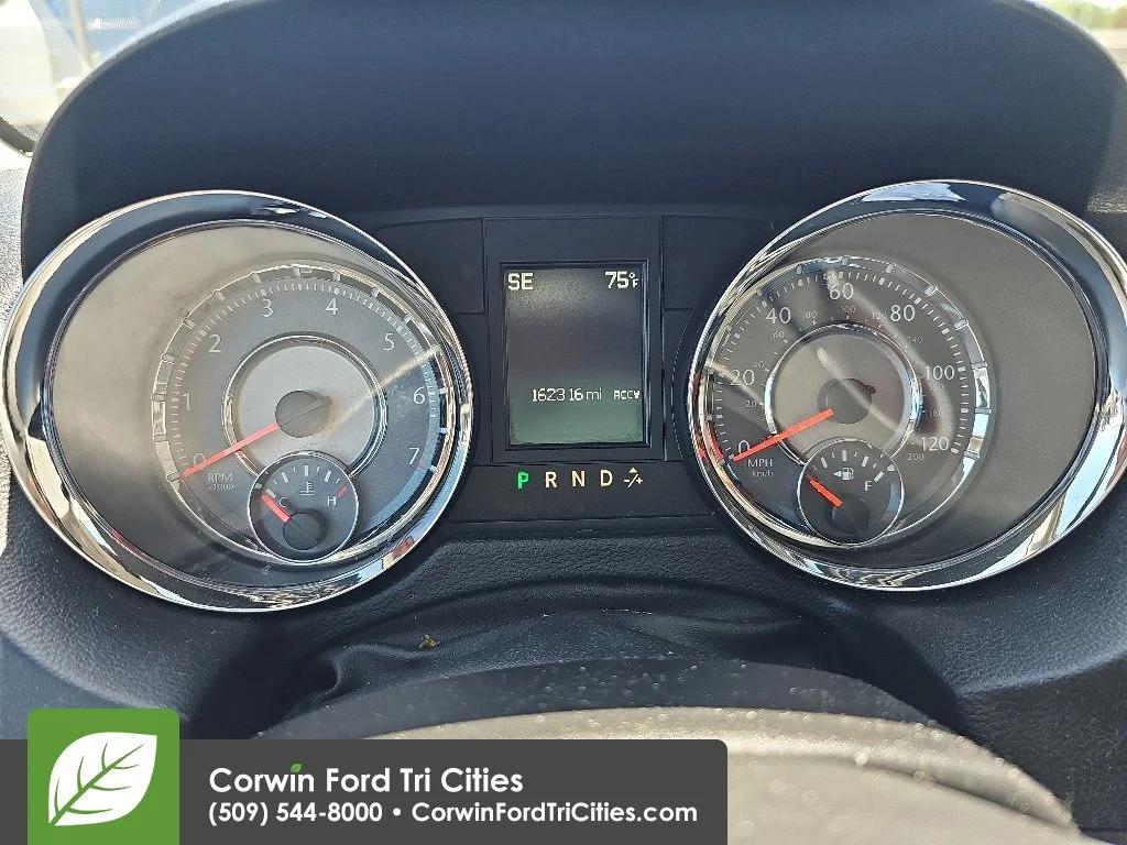 chrysler town & country 2012 2C4RC1BG4CR390044 image chrysler town & country 2012 2C4RC1BG4CR390044 image